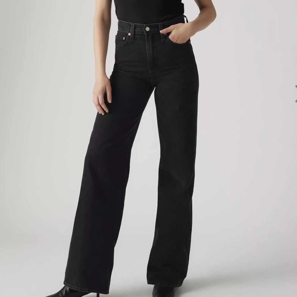 Levi’s Ribcage Wide Leg